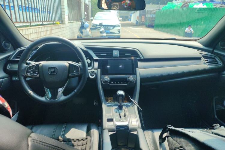 Used Honda Civic 2021 HATCHBACK 220TURBO CVT Trendy Cool Edition