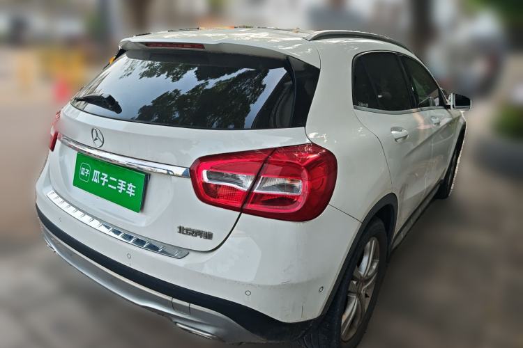 Used Mercedes-Benz GLA 2016 GLA 200 Sport Edition Rear Right 45 Deg