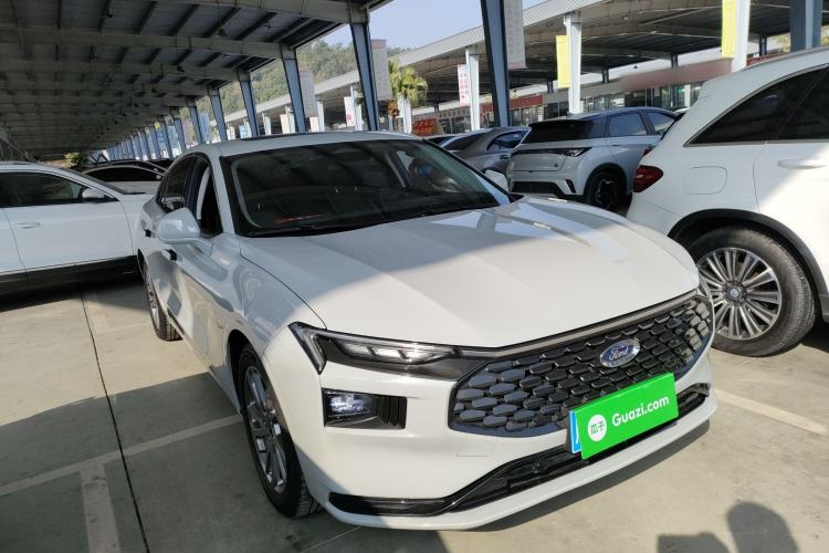 Used Ford Mondeo 2023 EcoBoost 180 Luxury Model
