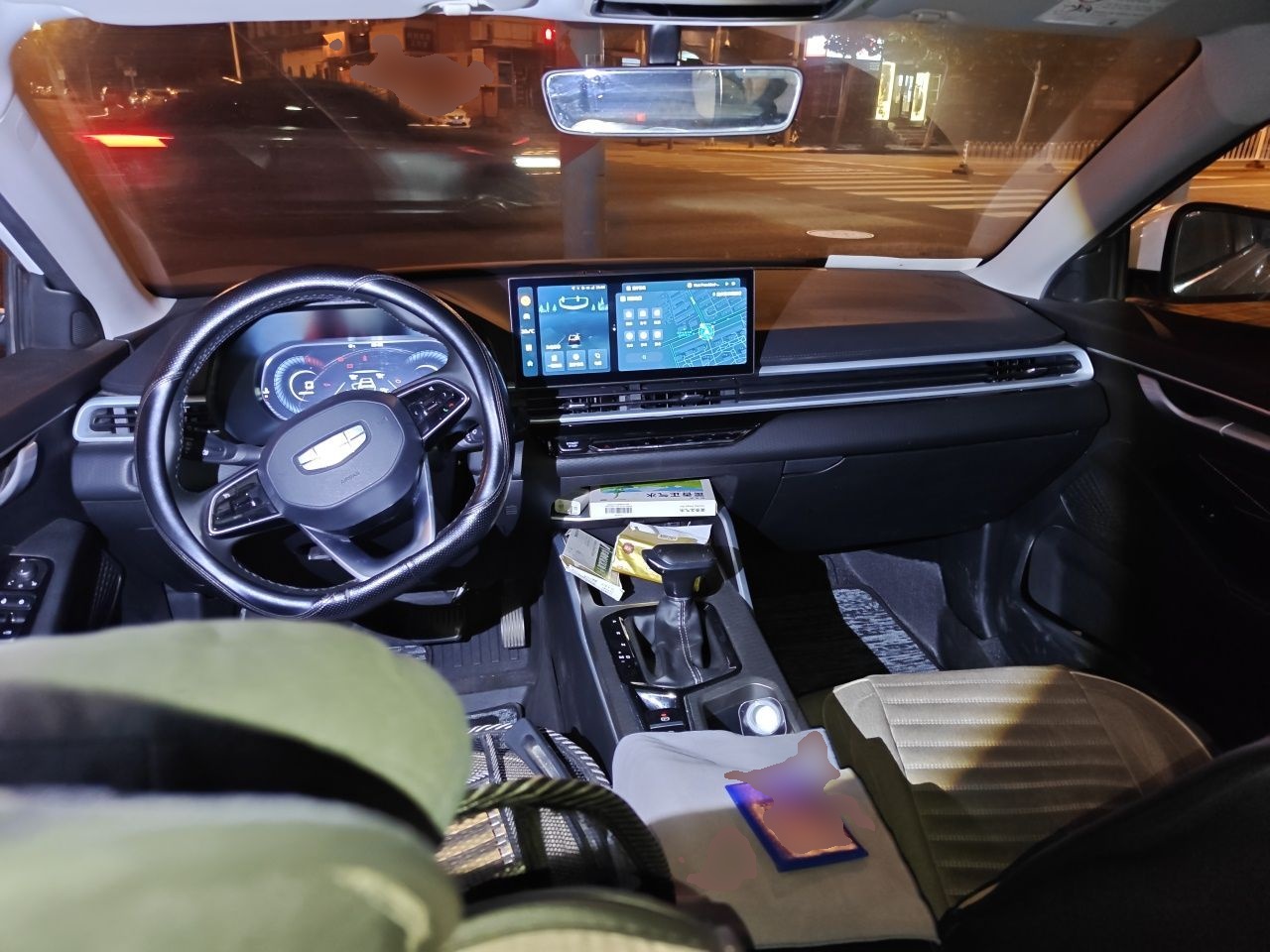 Geely Auto Emgrand 2025 4th Generation 1.5L CVT Luxury Version — снимка 9
