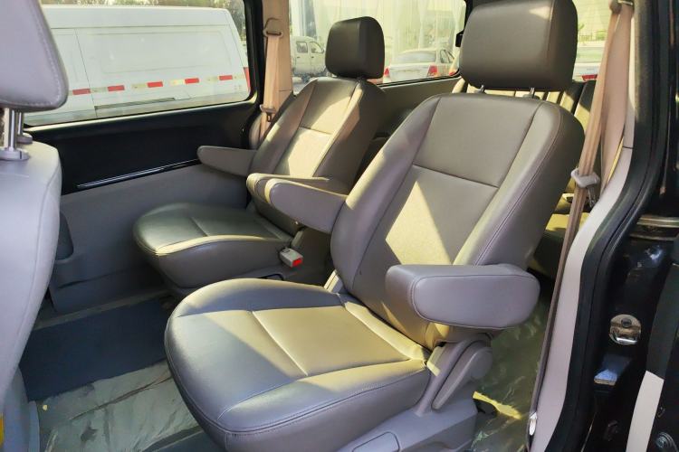 Used JAC Group Refine M5 2016 2.0T Gasoline Manual Business Edition