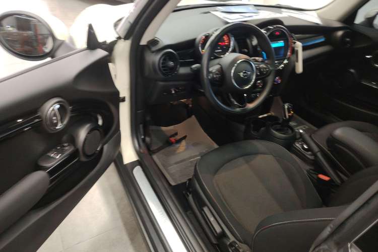 Used MINI MINI 2018 1.5T ONE PLUS