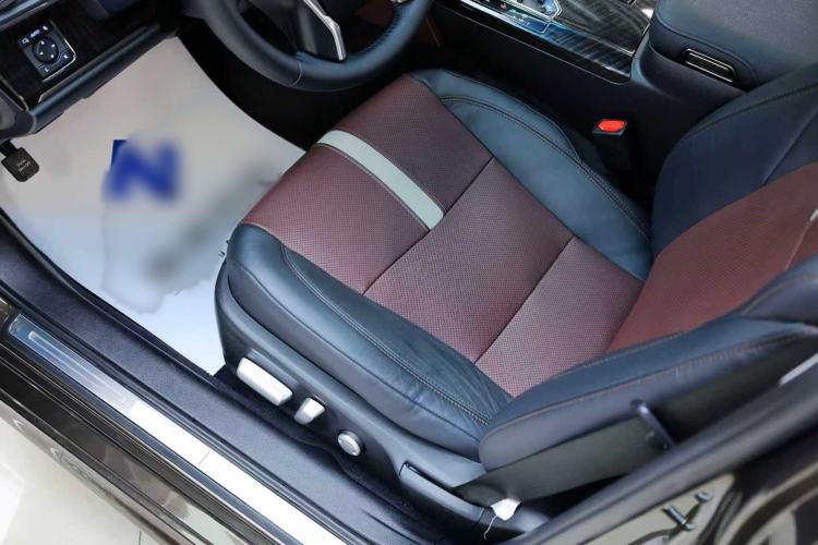 Used Toyota Crown 2017 2.0T Sport Edition Interior 7