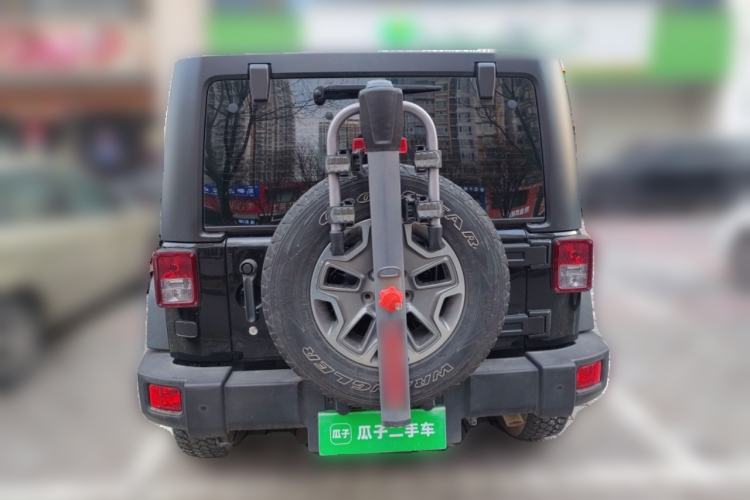 Used Jeep Wrangler 2015 3.6L Rubicon Four-Door Comfort Edition
