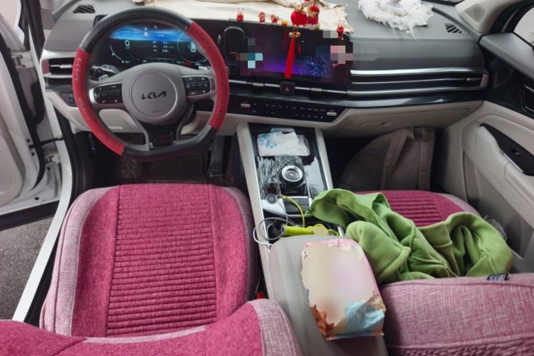 Used Kia Sportage (Chinese Domestic Model) 2023 1.5T Two-Wheel Drive Prestige Edition Center Console