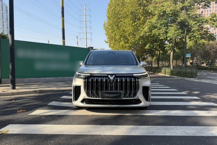 Used VOYAH Dream 2022 Low-Carbon Edition Dream+ Smart Enjoyment Package