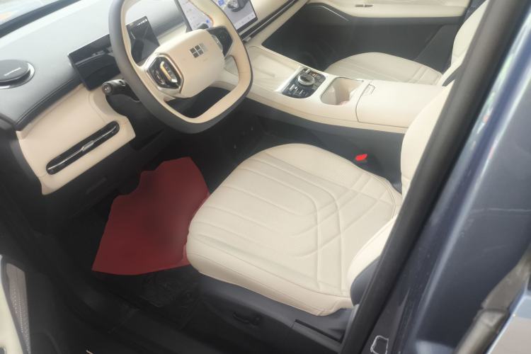 Used Geely Galaxy Xingjian 7 EM-i 2025 120km Launch+ Version
