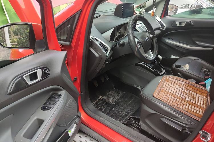 Used Ford EcoSport 2013 1.0L GTDi Manual Luxury Model Driver Seat