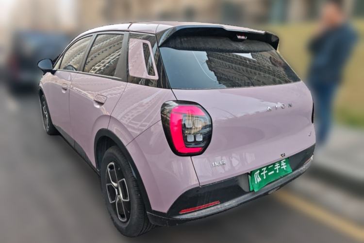 Used AION UT 2025 330 Starlight Edition
