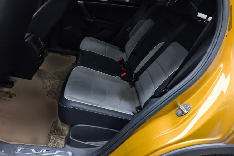 Used Volkswagen Tayron 2019 380TSI All-Wheel Drive R-Line China V-standard Left Rear Seat