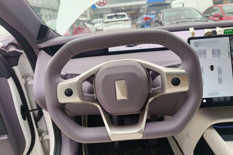 Used Avatr 06 2025 Pro Range-Extended Edition Steering Wheel