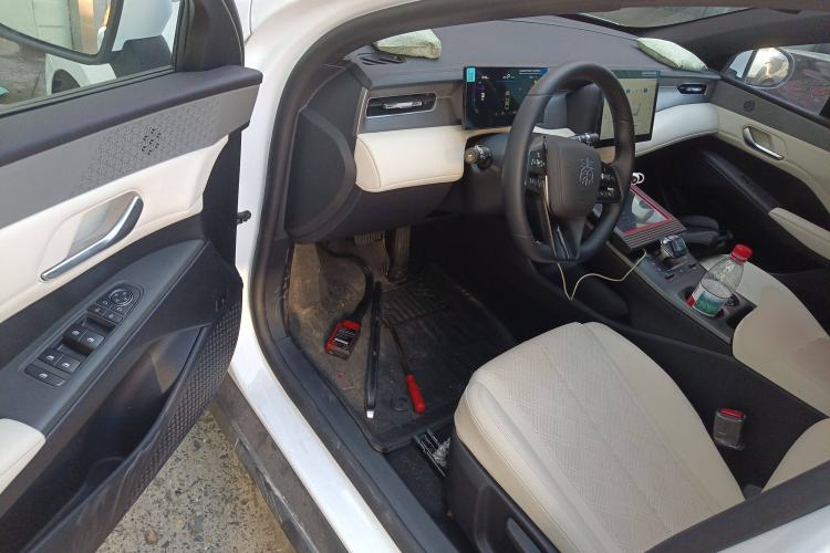 Used BYD Qin PLUS 2025 DM-i Smart Drive 55KM Leading Model