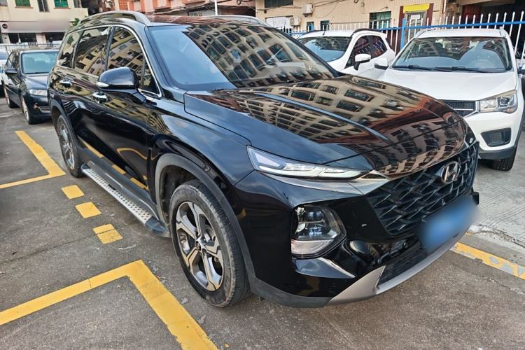 Used Hyundai Santa Fe 2023 Traveler 380T GDi Automatic Two-Wheel Drive GLX Elite Edition
