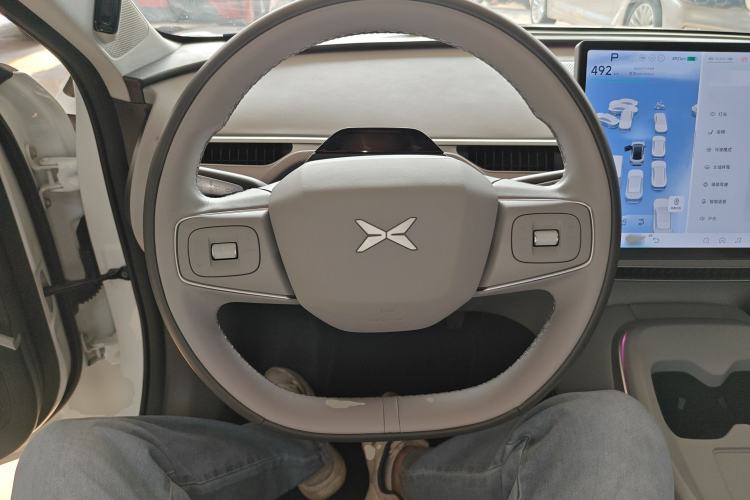 Used XPeng MONA M03 2025 600 with Ultra-Long Range Max Steering Wheel