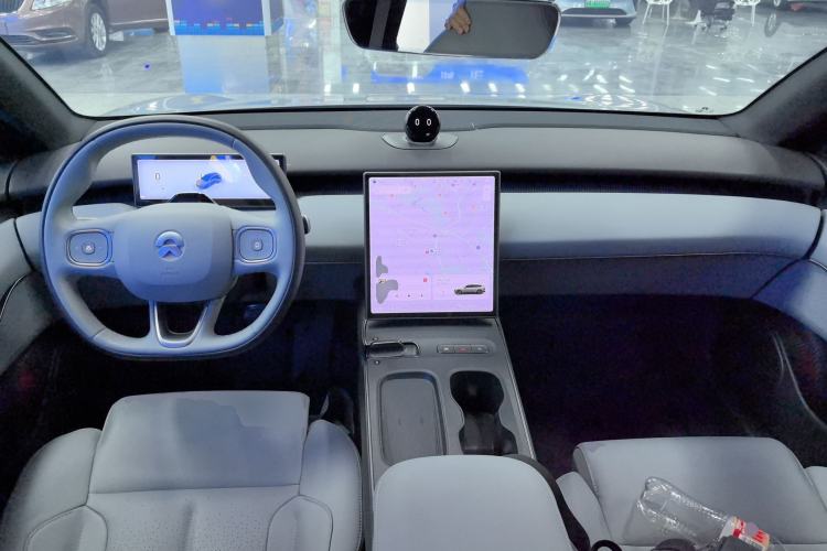 Used Nio ET5T 2024 75kWh Touring Center Console