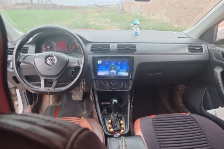 Used Volkswagen Santana 2019 1.5L Automatic Fashion Edition China VI Center Console