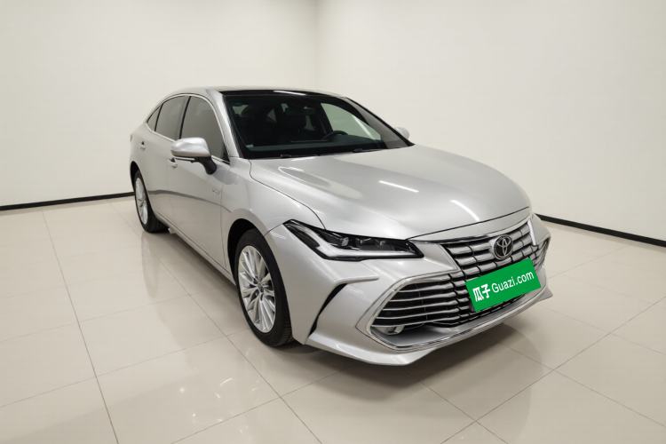 Used Toyota Avalon 2024 Dual-Motor 2.0L Luxury Edition