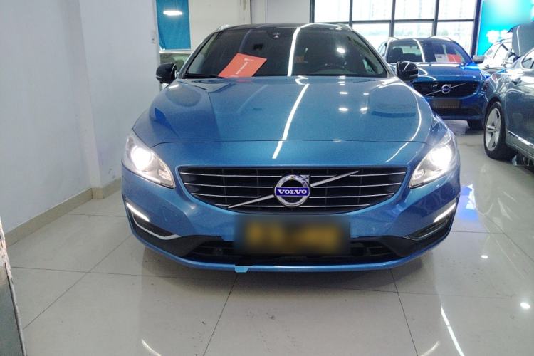 Used Volvo V60 2017 T5 Zhiyi Edition China V Standard