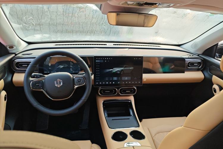 Used Leapmotor C11 2024 Range-Extended 300 Luxury Edition