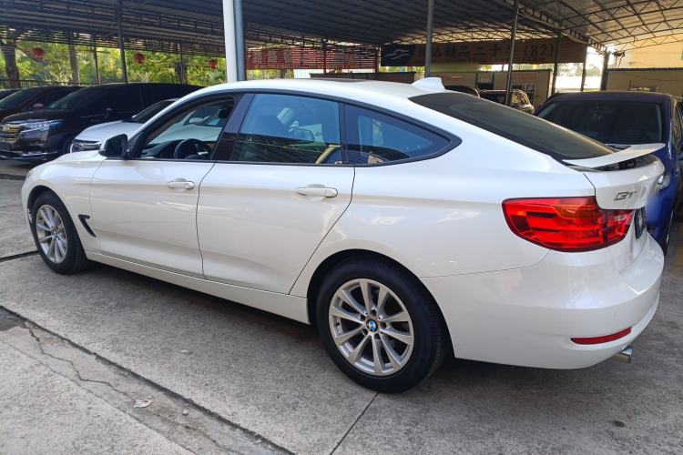 Used BMW 3 Series GT 2013 320i Leading Model
