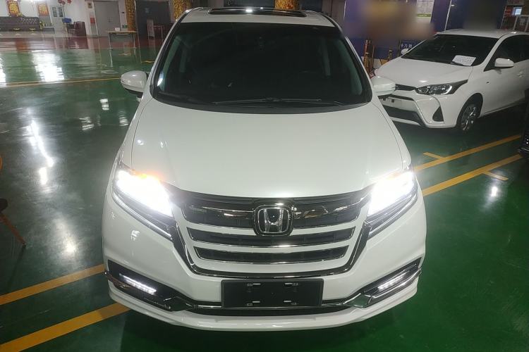 Used Honda Elysion 2019 2.0L Hybrid Luxury Edition
