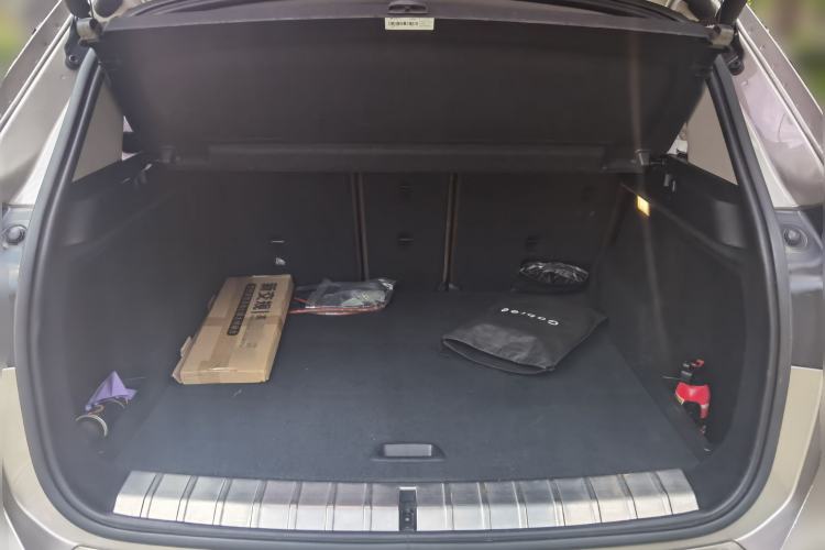 Used BMW X1 2019 sDrive18Li Premium Edition Trunk