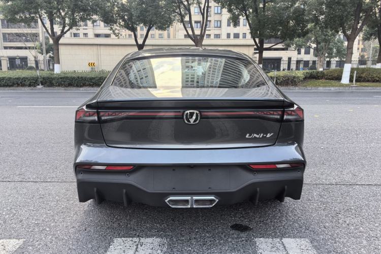 Used Changan UNI-V iDD 2024 Blue Whale Smart Electric iDD 136km Smart & Fun Model