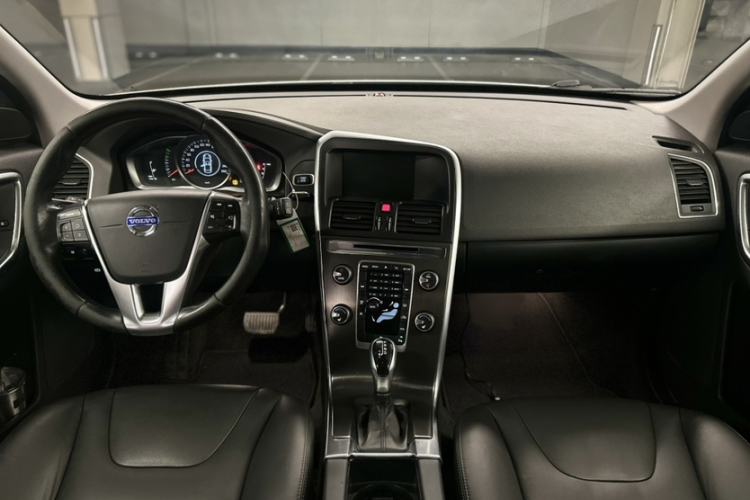 Used Volvo XC60 2014 Facelift T5 Zhiyi Edition Interior 13