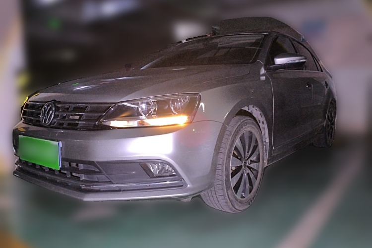 Used Volkswagen Sagitar 2018 1.6L Manual Comfort Model