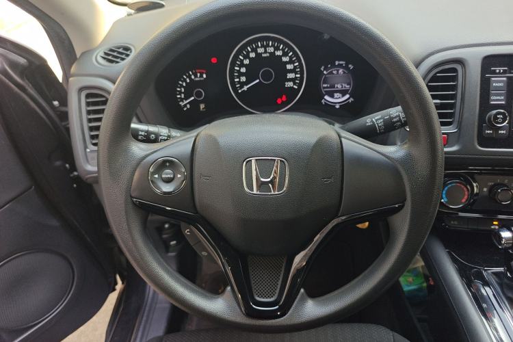 Used Honda Vezel 2015 1.5L CVT two-wheel drive Comfort trim
