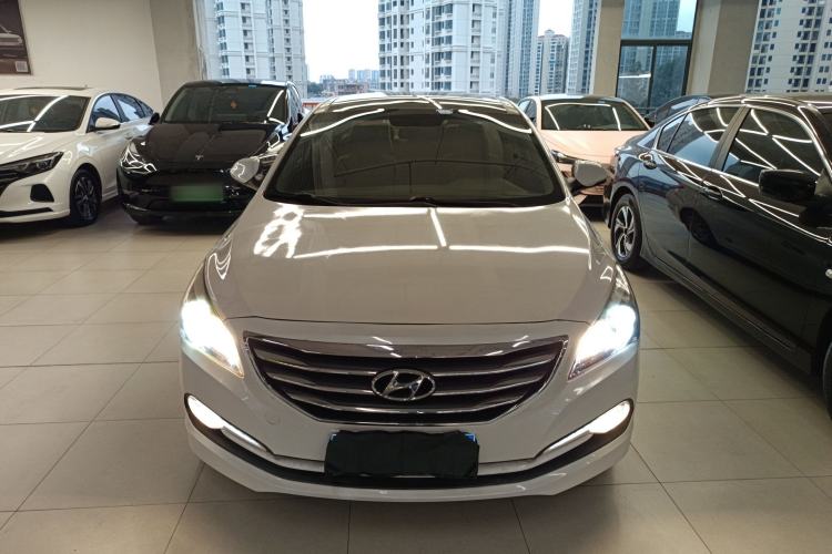 Used Hyundai Mistra 2014 1.8L Automatic Smart GLS Front