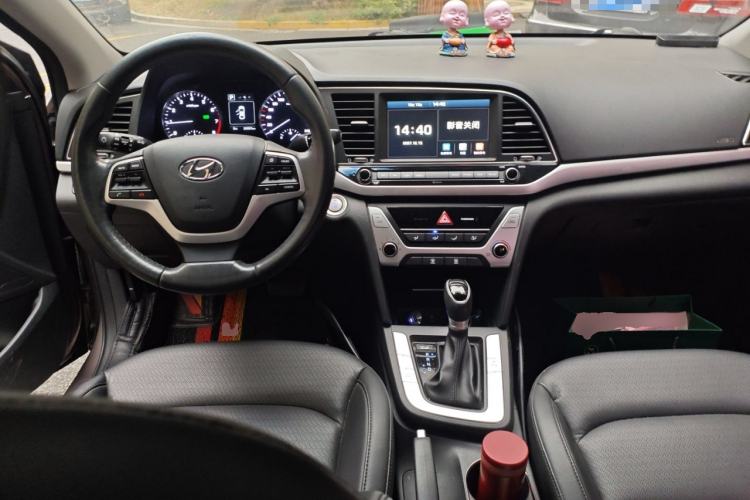 Used Hyundai Elantra (6th Generation / Lingdong) 2016 1.6L Automatic ZhiXuan · Luxury Version Steering Wheel