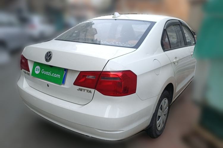 Used Volkswagen Jetta 2013 1.4L Manual Fashion Model