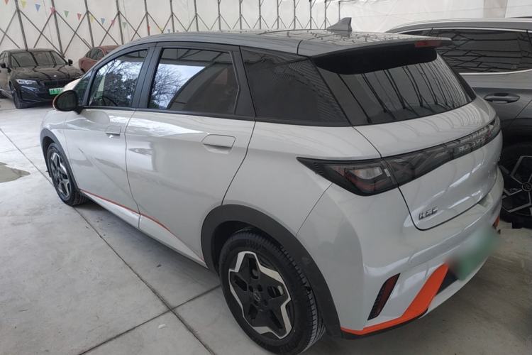 Used BYD Dolphin 2021 405 km Fashion Edition
