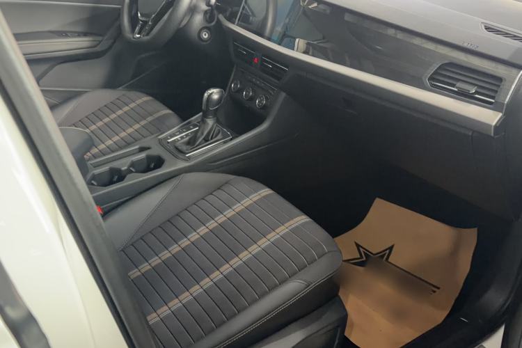 Used Volkswagen Lavida 2021 280TSI DSG Comfort Edition Right Front Seat