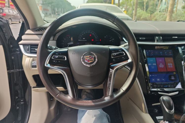 Used Cadillac XTS 2014 28T Comfort Version