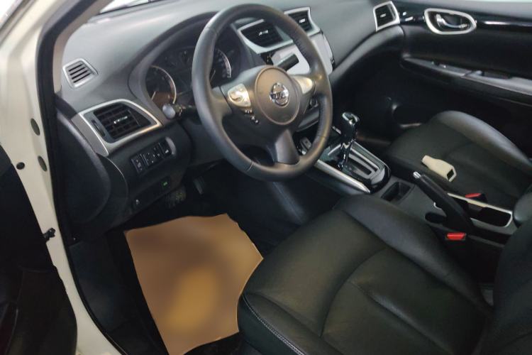 Used Nissan Sylphy 2019 1.6XV CVT Smart Connect Luxury Edition China VI Standard Driver Seat