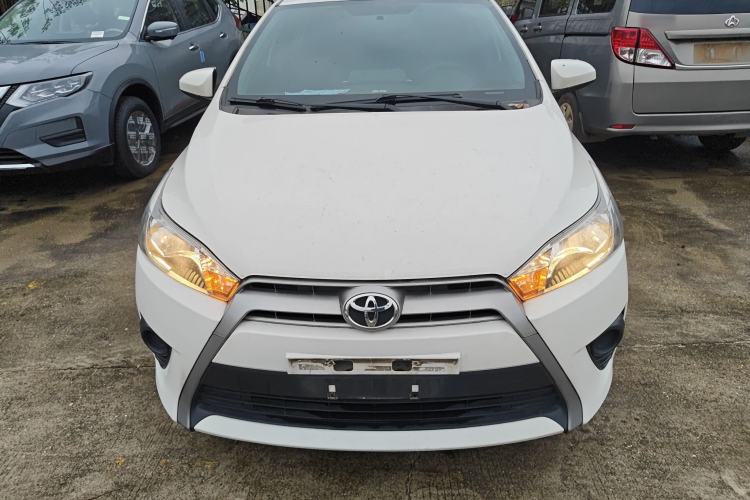 Used Toyota YARiS L Zhi Xuan 2015 1.5E Automatic Charm Edition
