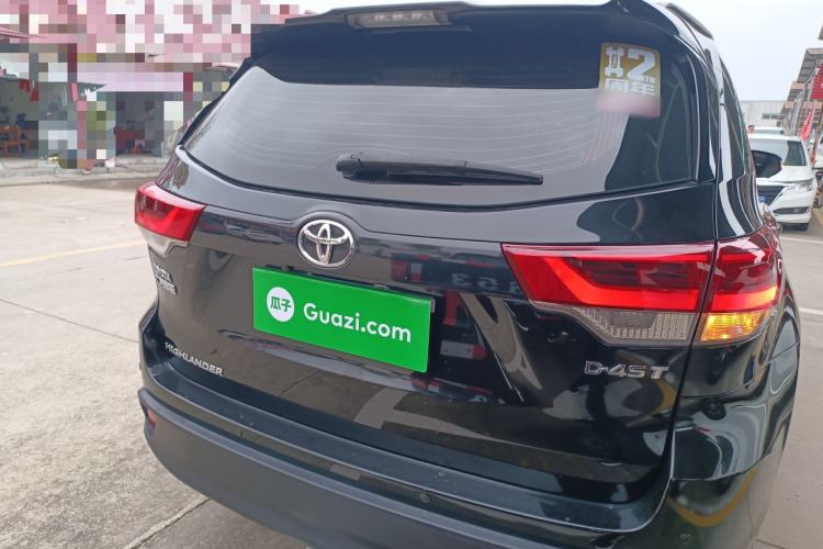 Used Toyota Highlander 2018 2.0T Two-Wheel Drive Elite Edition 5 Seats Emission Standard China V Rear