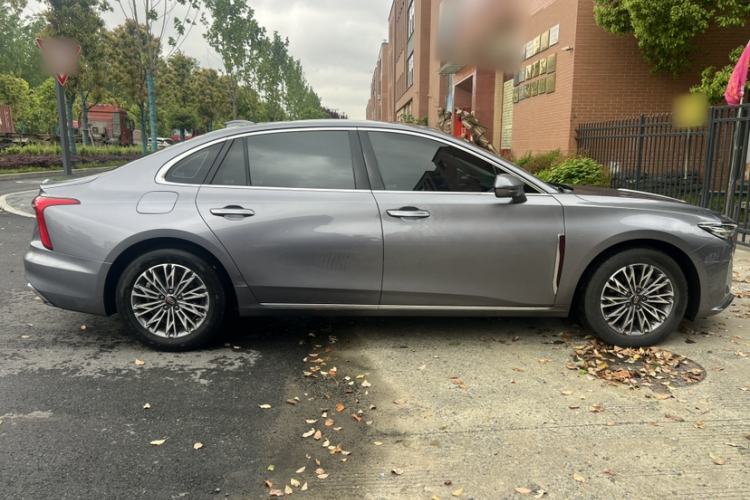 Used Hongqi H5 2023 2.0T Automatic Smart Connect Flagship Edition
