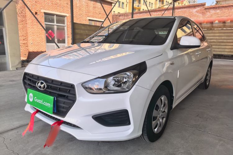 Used Hyundai Verna (older generation) 2020 1.4L Manual GL Refreshed Edition