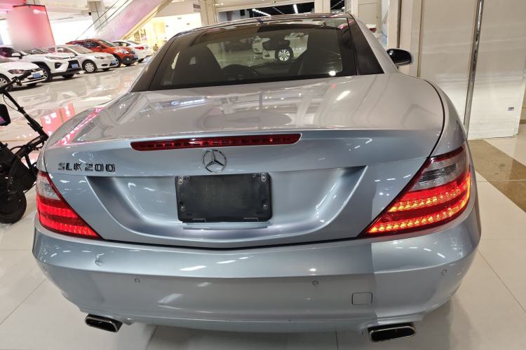 Used Mercedes-Benz SLK-Class 2011 SLK 200 Fashion Model
