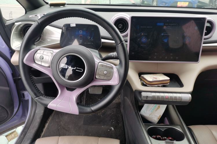 Used BYD Dolphin 2023 420 km Free Version
