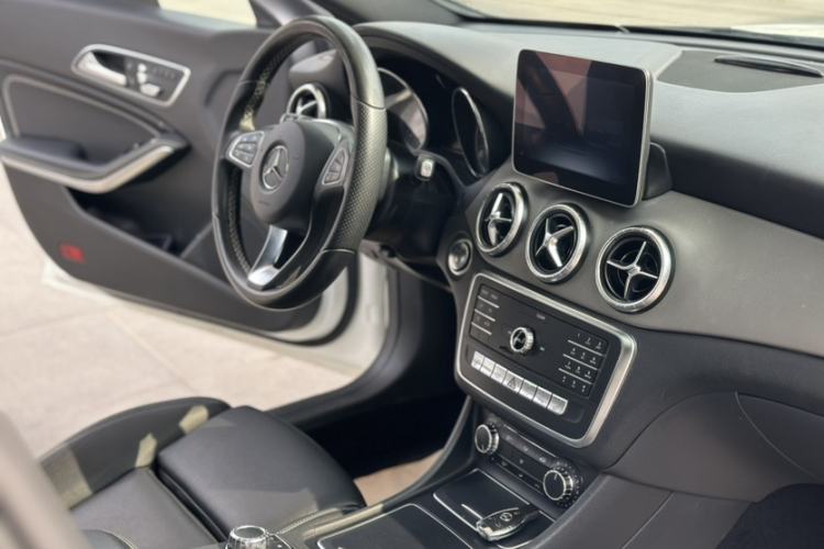 Used Mercedes-Benz CLA 2018 CLA 200 Style Edition
