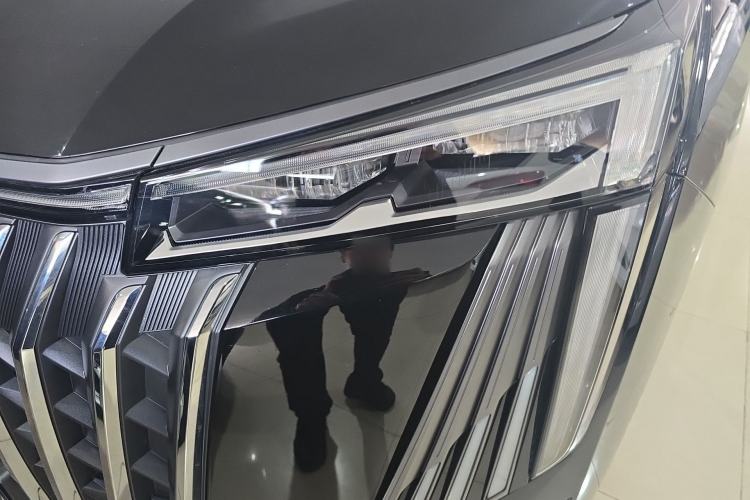 Used GAC Trumpchi M8 2024 Master Series 400T Ultimate Edition Left Front Headlight