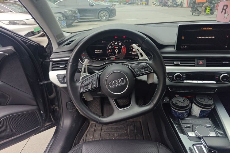 Used Audi A4L 2019 40 TFSI Fashion Edition China VI Emission Standard