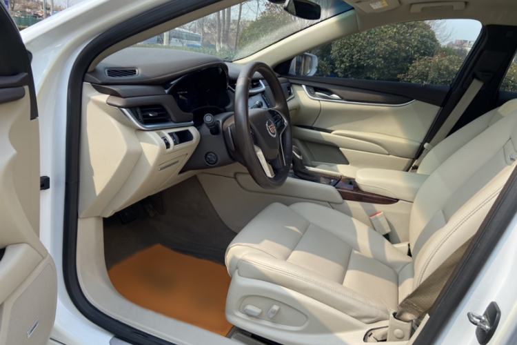 Used Cadillac XTS 2015 28T Comfort Model
