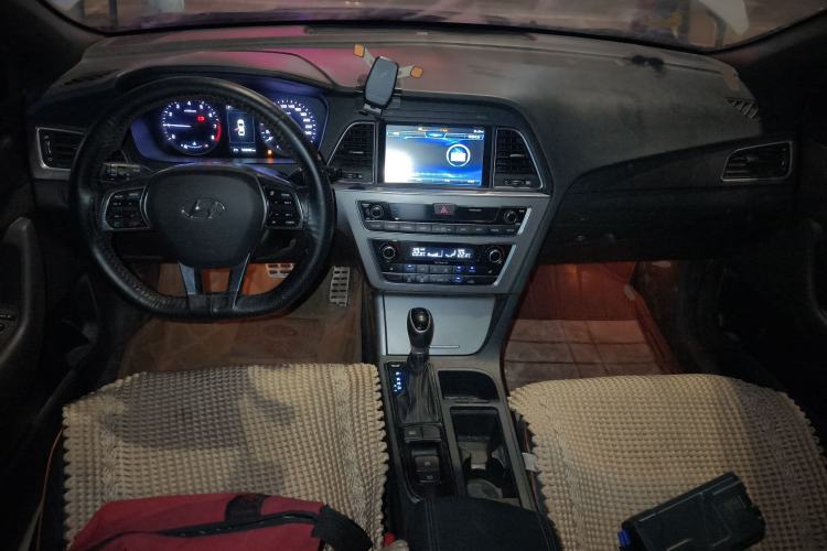 Used Hyundai Sonata 2015 1.6T GLX Advanced Model
