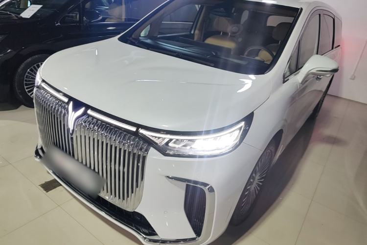 Used VOYAH Dream 2025 PHEV Four-Wheel Drive Prestige Kunpeng Edition