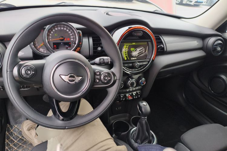 Used MINI MINI 2016 1.5T COOPER